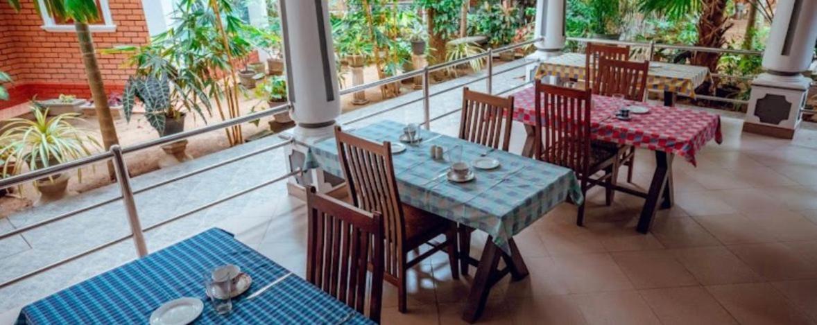 Village Inn Resort Негомбо Екстер'єр фото