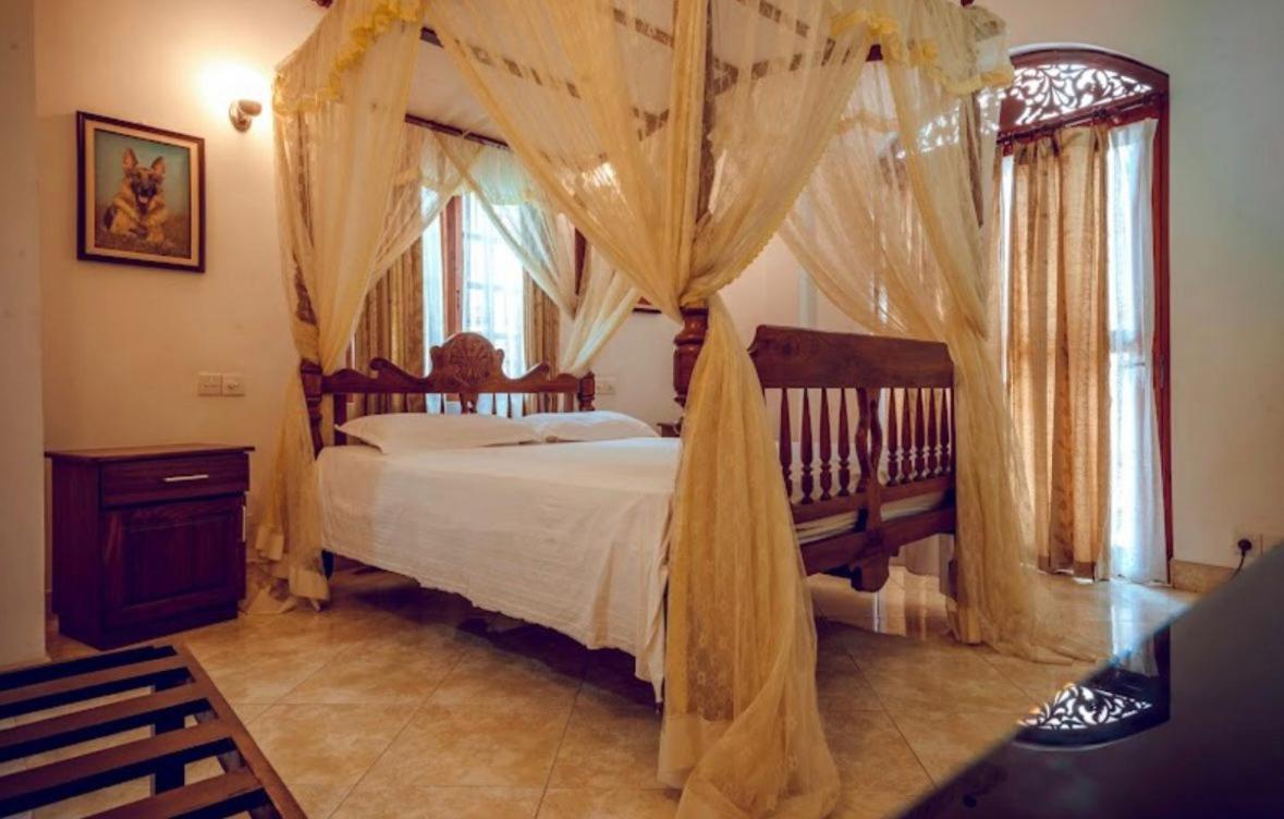 Village Inn Resort Негомбо Екстер'єр фото