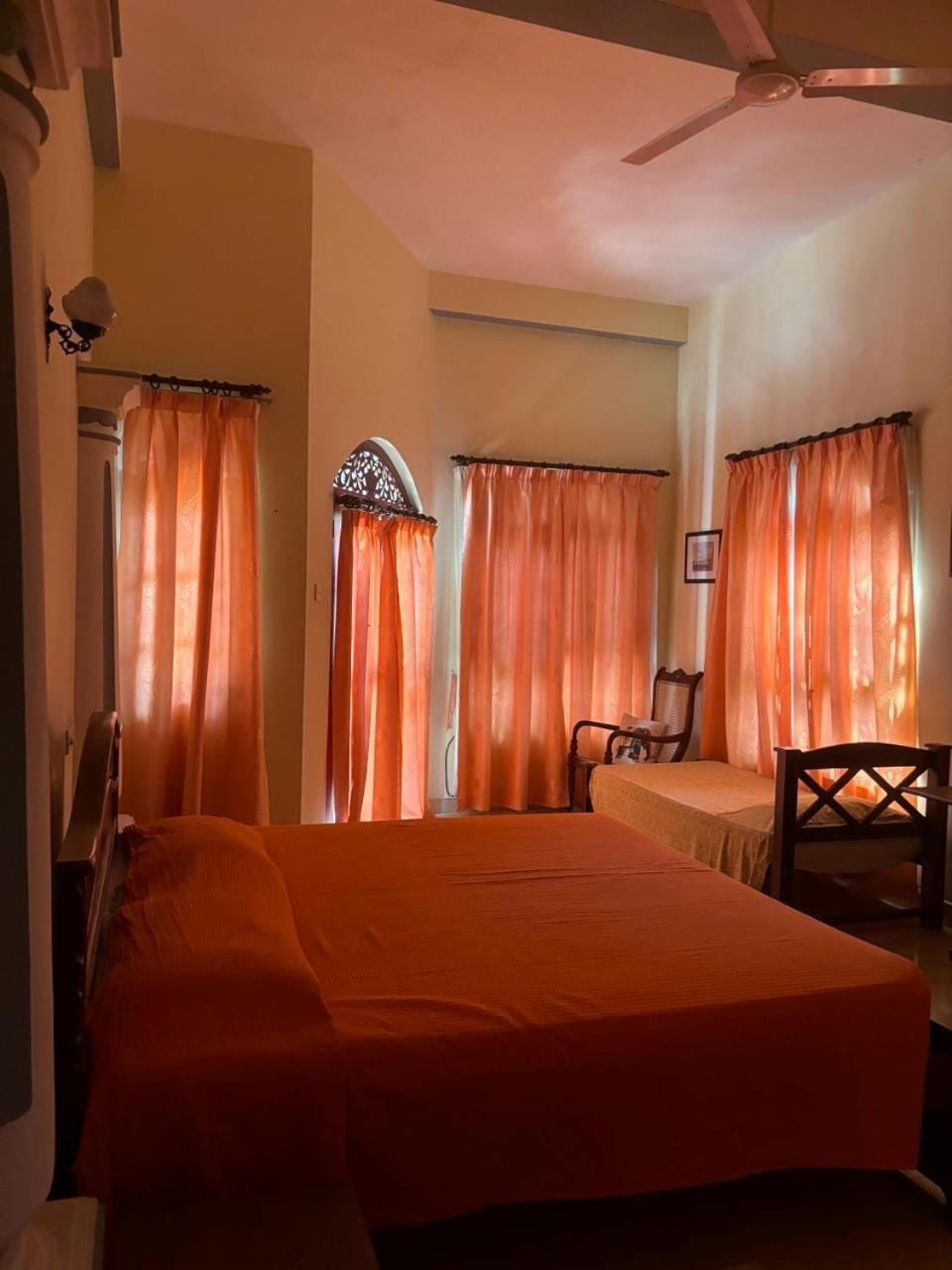 Village Inn Resort Негомбо Екстер'єр фото